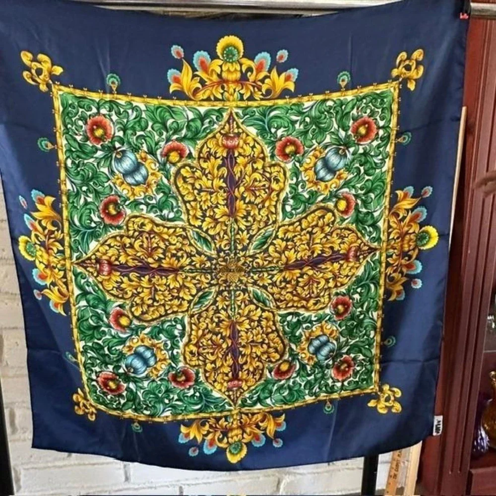 Vintage Metropolitan Museum of Art Silk Scarf Navy Baroque Medallion Floral 33in